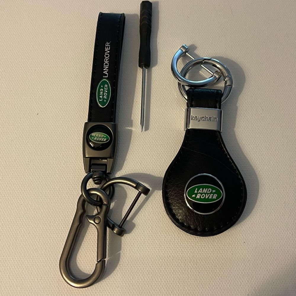 Land Rover Key Fob Keychain in Black Leather with Logo Set of 2 NWT